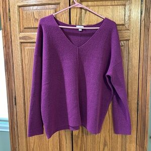Jill magenta sweater excellent condition size large
